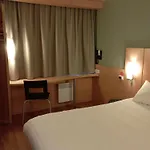 ibis les Etangs des Moines Hotel Fourmies