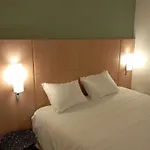 ibis les Etangs des Moines 3*