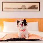 Hotel ibis les Etangs des Moines 3*