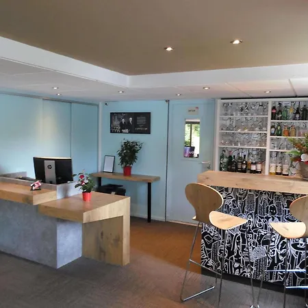 Ibis Les Etangs Des Moines מלון 3*