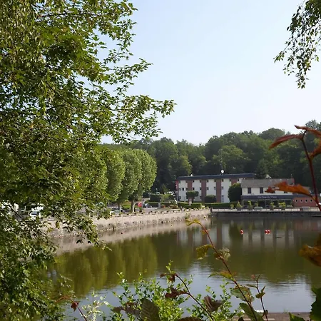 Ibis Fourmies 3*