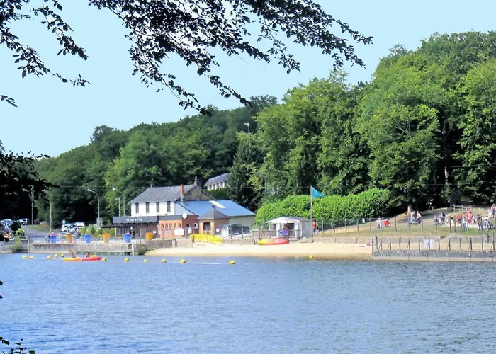 Ibis Les Etangs Des Moines 3* Fourmies