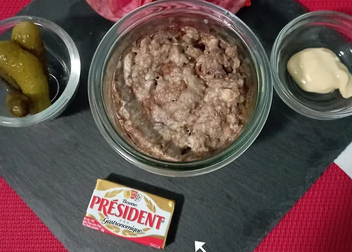 Hotel Ibis Les Etangs Des Moines