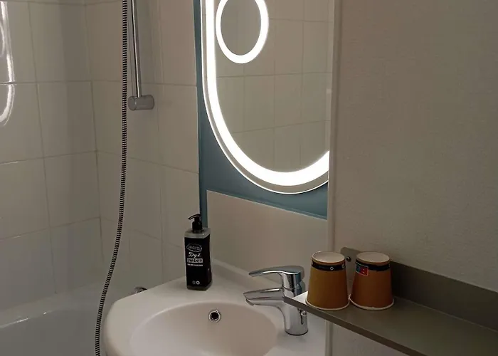 Ibis Les Etangs Des Moines Fourmies